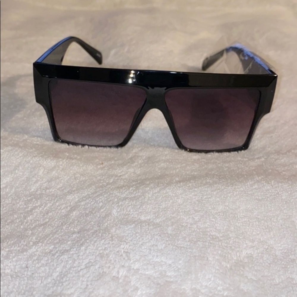 90’s Style New Fashion Square Sunglasses